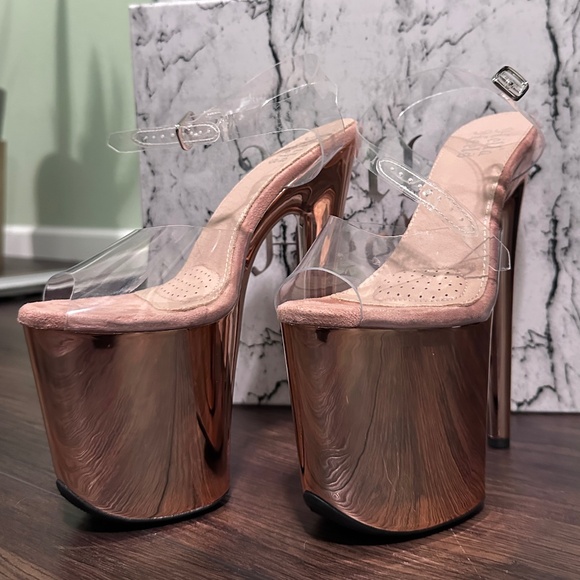 Hella Heels LIQUID ROSE GOLD - Metallic Stiletto - 8 INCH - Picture 9 of 14